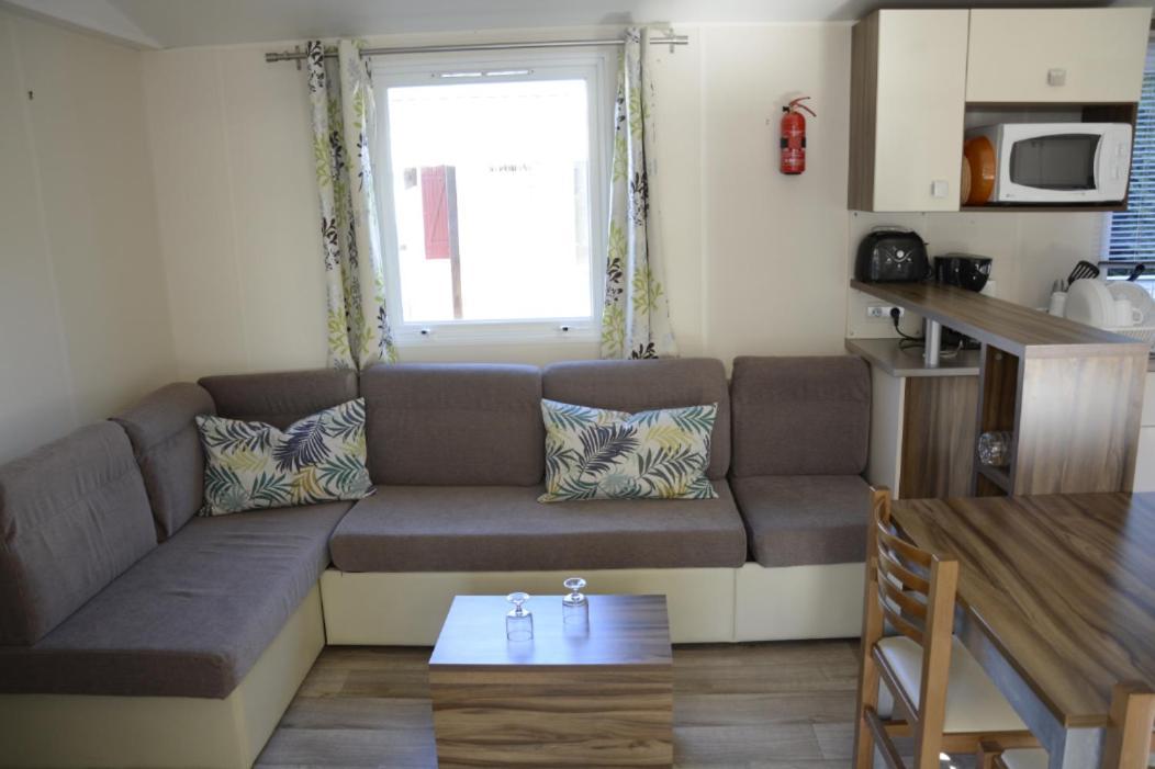 Mobilhome 6/8 Personnes 3Ch La Reserve **** Gastes Εξωτερικό φωτογραφία